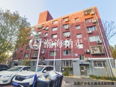 福苑小区7号楼1单元502室