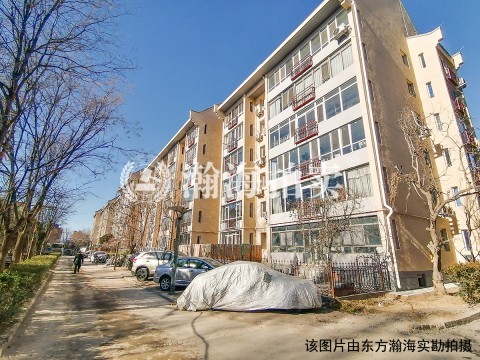 西湖新村25号楼2单元267室（复式）