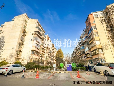 晓月苑三里8号楼1单元502室（复式）