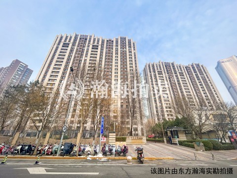 保利中央公园嬉林园10号楼3单元301室