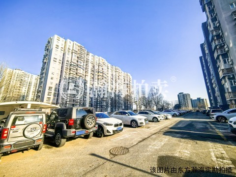 长馨园10号楼1单元403室