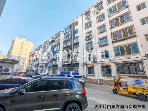 车站北里58号楼4单元602室