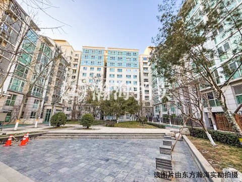 西城晶华3号楼4单元402室（带1车位）