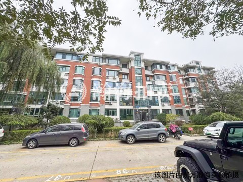 米兰天空3号楼2单元501室