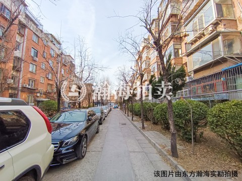 东安街头条1号院3号楼2单元303室