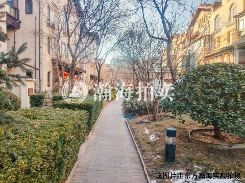 中建红杉溪谷37号楼104室（联排别墅）