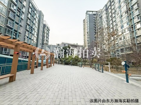 蓝山国际公寓21号楼221室