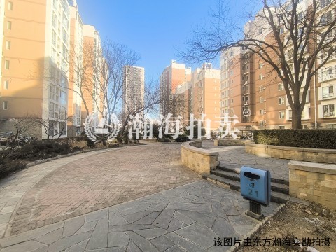 万年花城二期18号楼2单元101室