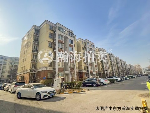 龙锦苑东四区14号楼1单元502室