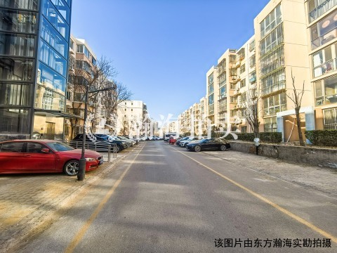 瑞海家园一区8号楼1单元301室