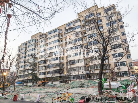 古城地铁车辆段1号楼303室