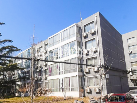 定福庄南里1号院7号楼5单元202室