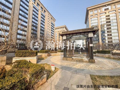 国瑞城西区3号楼502室