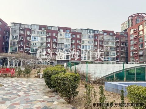 泰中花园1号楼10单元402室