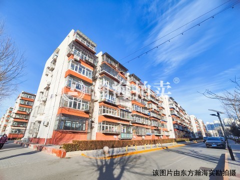 滨河小区4号楼3单元502室