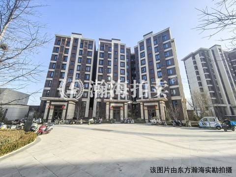 禹洲朗廷湾13号楼2单元302室