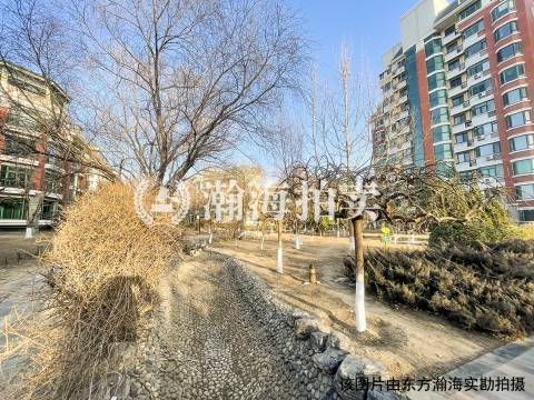 莱茵河畔8号楼2单元701室