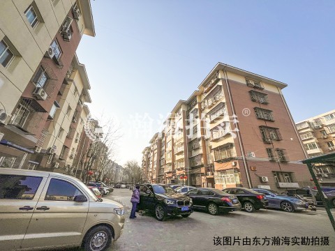 西果园小区1号楼942室