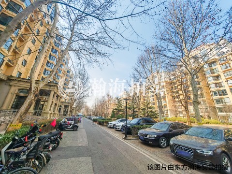 珠江拉维小镇28号楼2单元902室