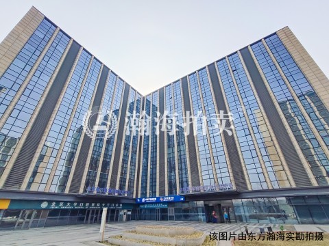 绿地自由港2号楼814室