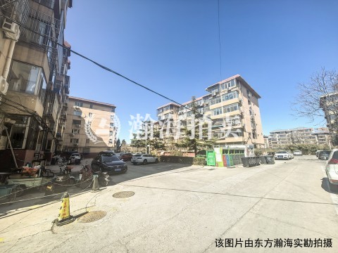 云景里15号楼132室