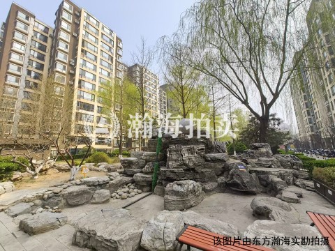 格调小区5号楼105室