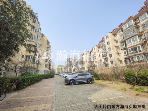 名佳花园二区27号楼4单元452室