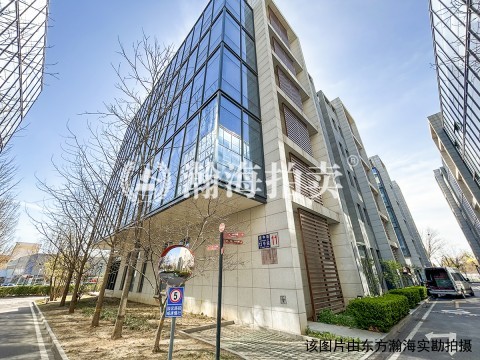 宏远临空总部港5号楼102室（-1至5层）