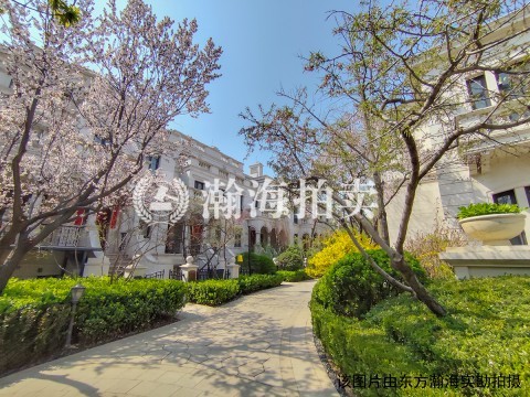 融科千章墅32号楼2单元101室（别墅带2车位）