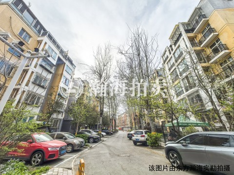 龙腾苑三区1号楼1单元601室