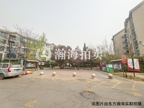 郁金香舍25号楼A单元402室