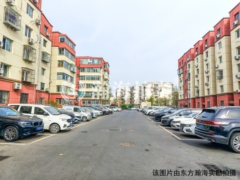 清逸西园9号楼4单元102室