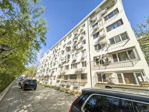 北方工业大学宿舍16号楼2单元101室