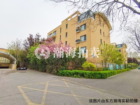 东方太阳城万晴园65号楼2单元402室