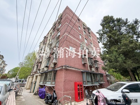 展春园16号楼1单元203室