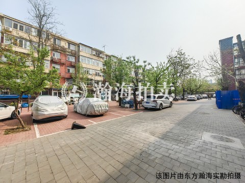 黄村西里32号楼1单元502室