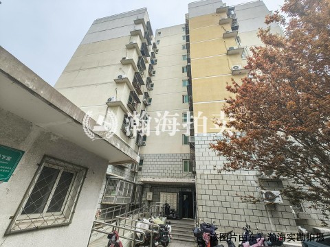 成和园2号楼3单元704室